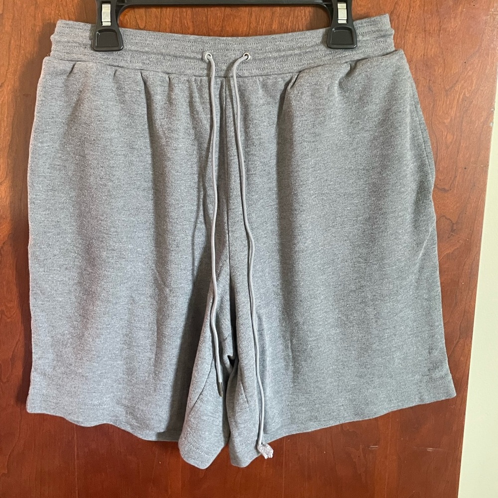 Gray plain shorts